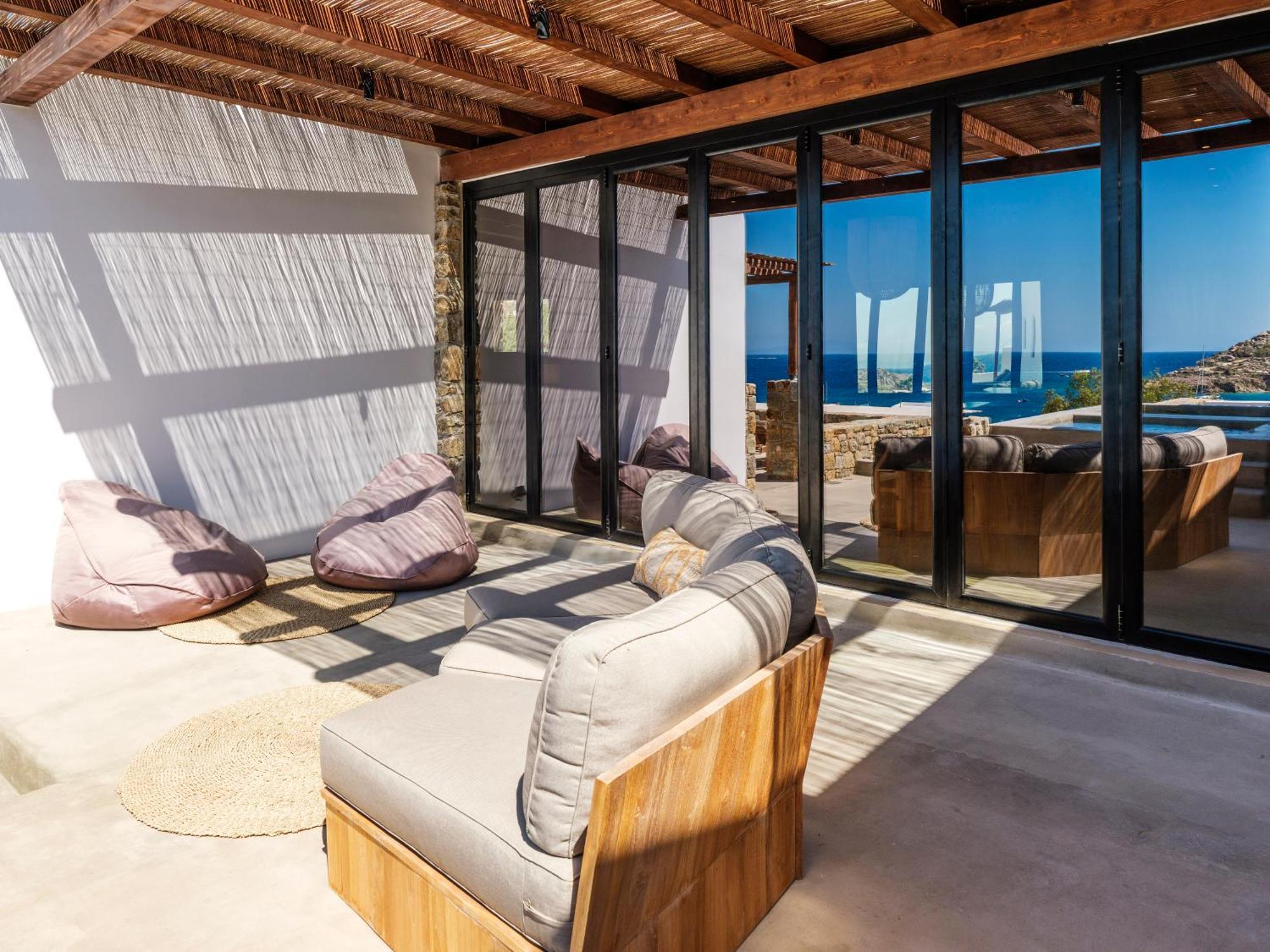 פלאטיס יאלוס Trinity Mykonos - Beachfront Villa מראה חיצוני תמונה